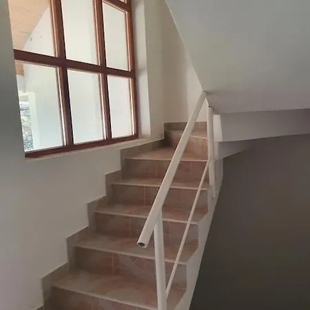 Vikendica Kuca Za Odmor U Blizini Centra Babanovca